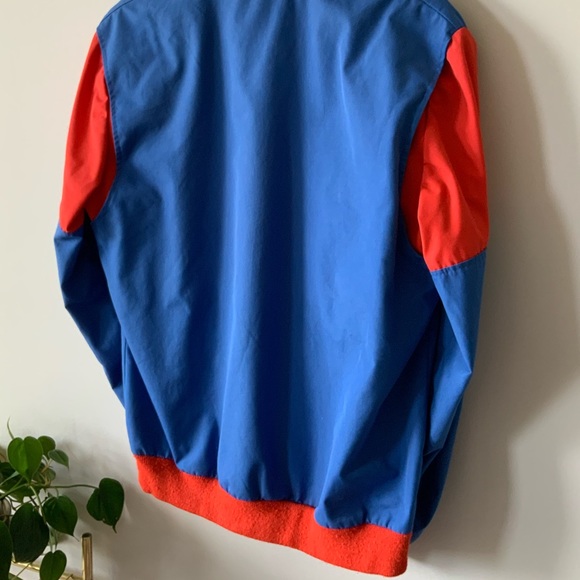 Vintage Windbreaker Jacket with Kangaroo Pouch Pocket - Picture 12 of 14